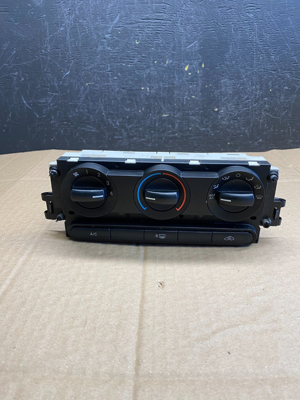2007 to 2010 Ford Edge Climate Control AC A/C Heater AC9263 DG0