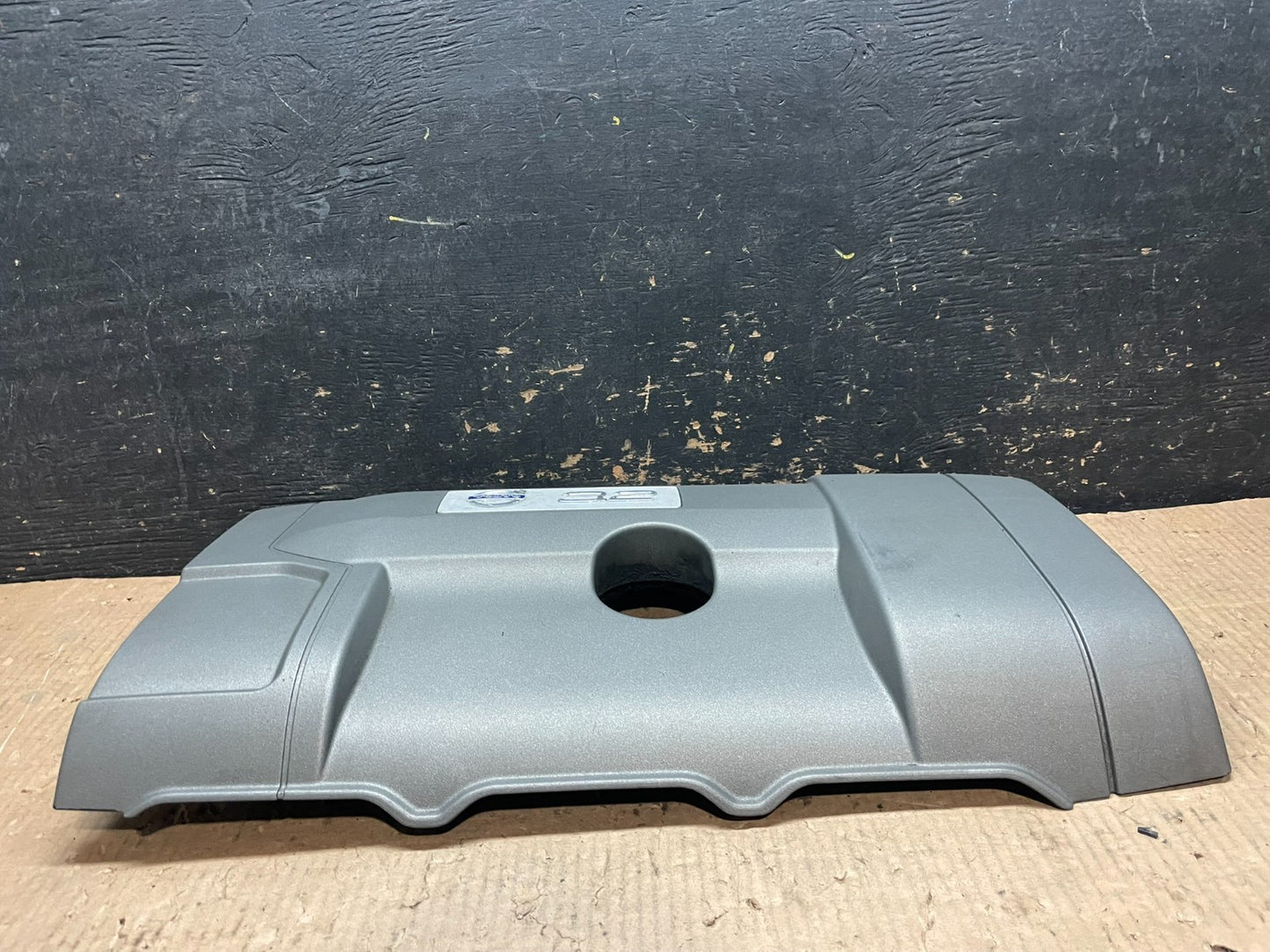 2005 to 2011 Volvo S80 3.2L Upper Top Engine Motor Dust Cover Oem Y6573 DG3
