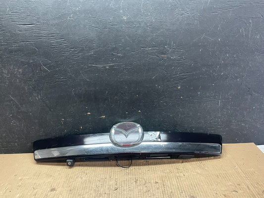 2007-2009 Mazda CX-9 Trunk Lid Garnish Panel Molding Trim Backup Camera M6123 DG0