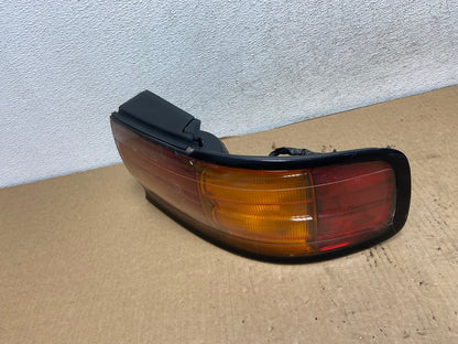 1992 1993 1994 Toyota Camry Right Passenger RH Side Tail Light AG2266 LK1