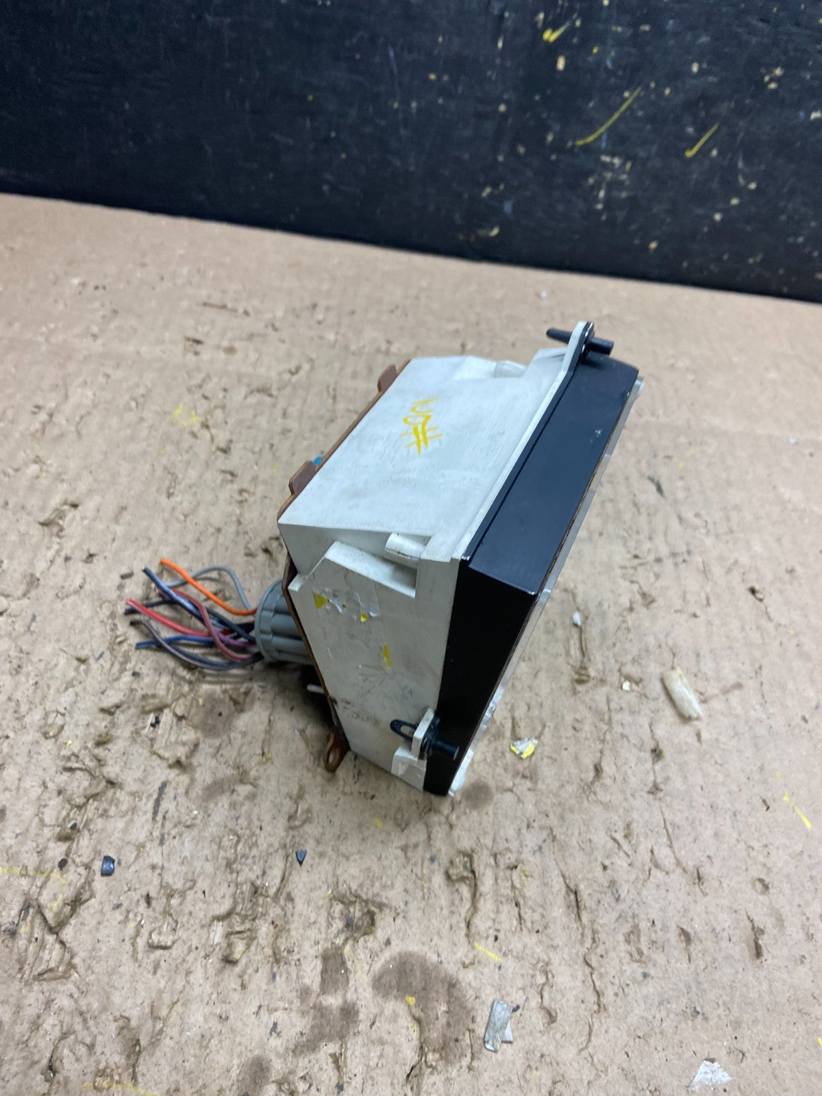 1982-1989 Chrysler Fifth Avenue Alternator Battery V Temperature Gauge T8507 PS2