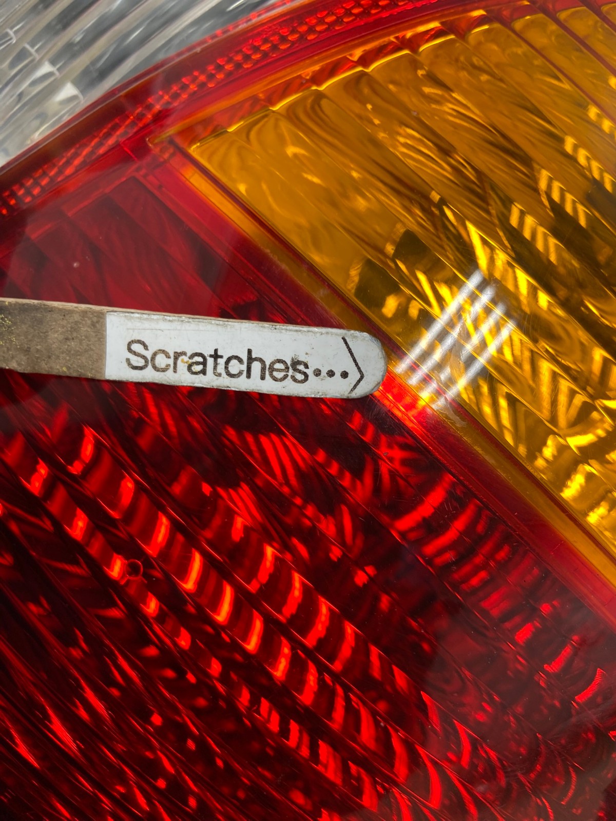 2001 2002 2003 2004 Hyundai Santa Fe Right Passenger Rh Tail Light AE8925 LK3