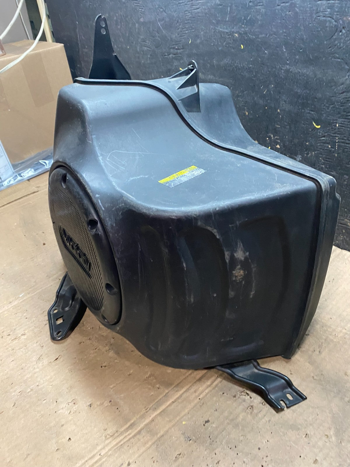 2004 Mitsubishi Lancer Infinity Subwoofer Speaker OEM W2419 PS1