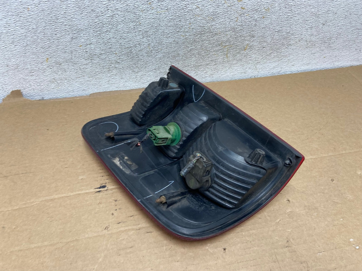 2004 to 2008 Ford F150 F-150 Left Driver LH Side Tail Light AH7817 LK4