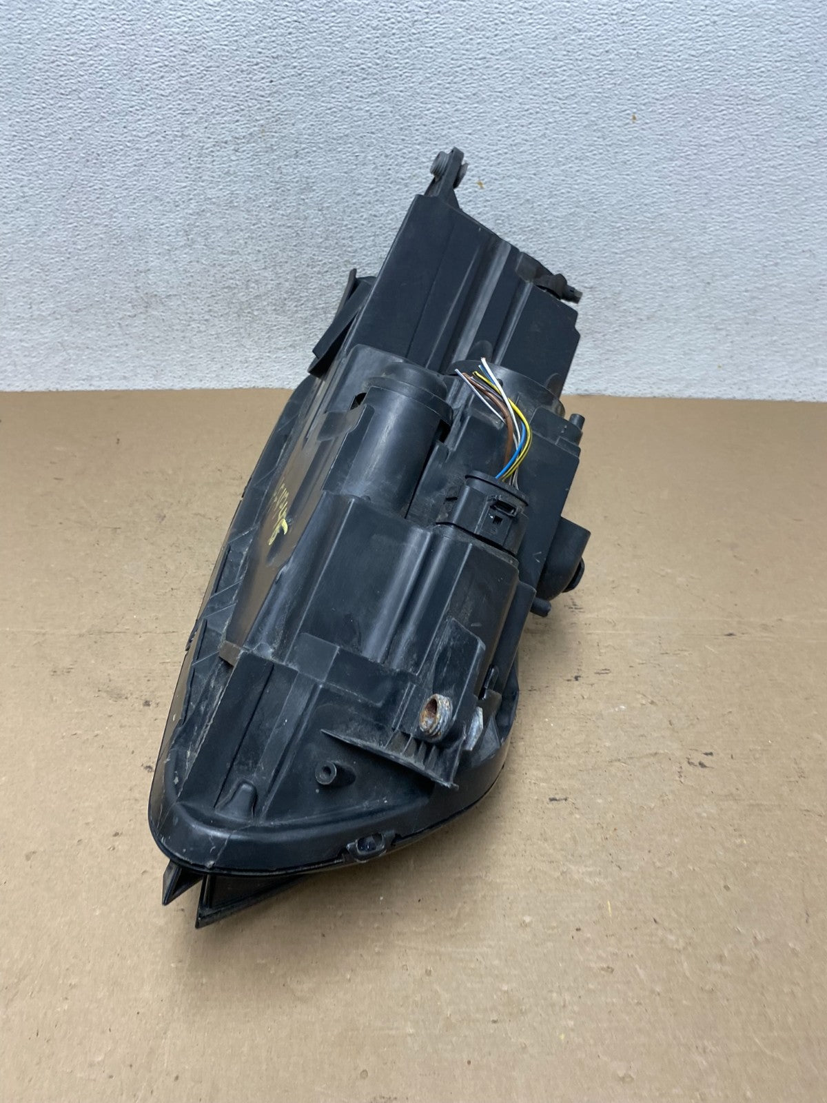 2012-2015 Volkswagen Passat Left Driver LH Side Halogen Headlight AF4746 DW9