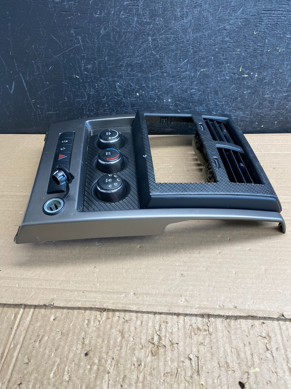 2008 to 2012 Jeep Liberty Dash Climate Temperature Control Radio Bezel AG0084 DG3