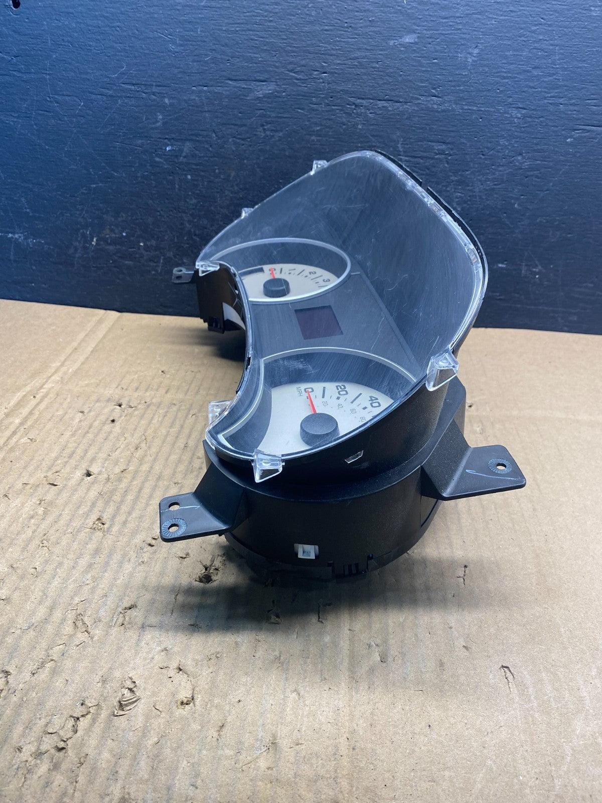 2006 Ford Explorer Speedometer Cluster Gauge ad1757 DG2
