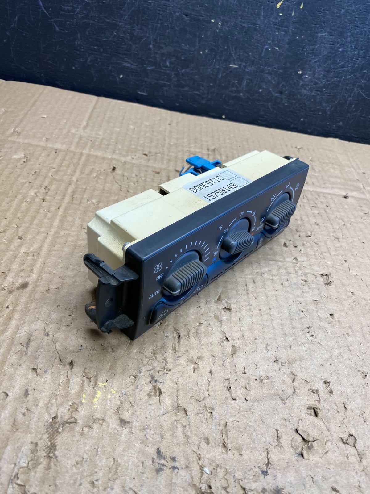 1999 to 2002 Chevrolet Silverado HVAC Heater Climate Control Module AD1882 DG1