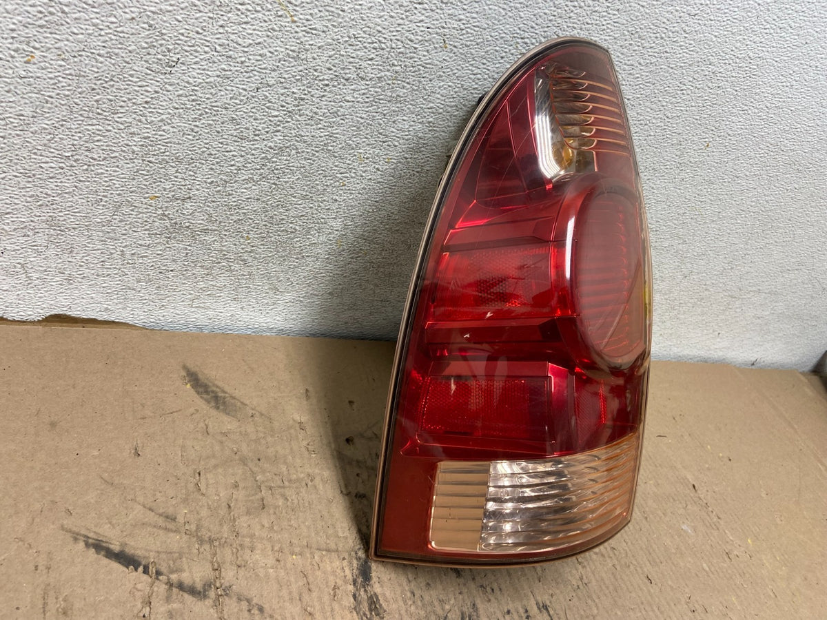 2005 to 2015 Toyota Tacoma Left Driver LH Side Tail Light AH2137 DG1