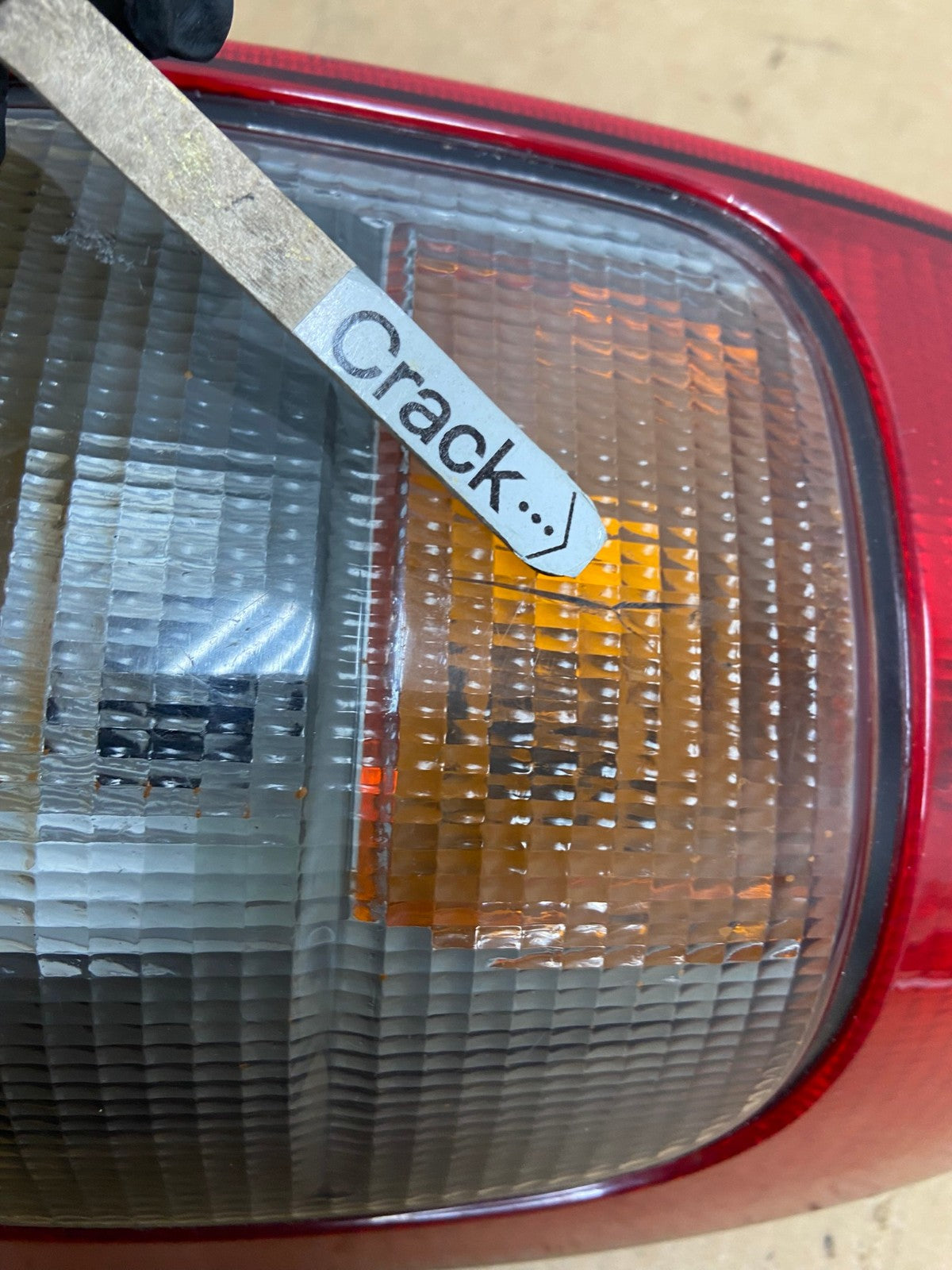 1997 - 2005 Pontiac Montana / Venture Right Passenger Tail Light AE3187 LK5