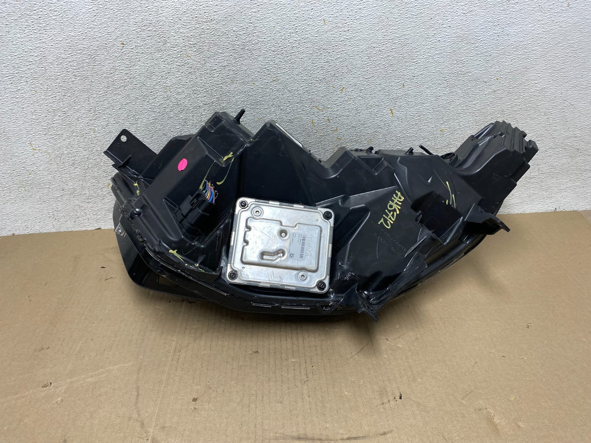 2020-2023 Ford Explorer Right Passenger Side Headlight AH6712 DW13