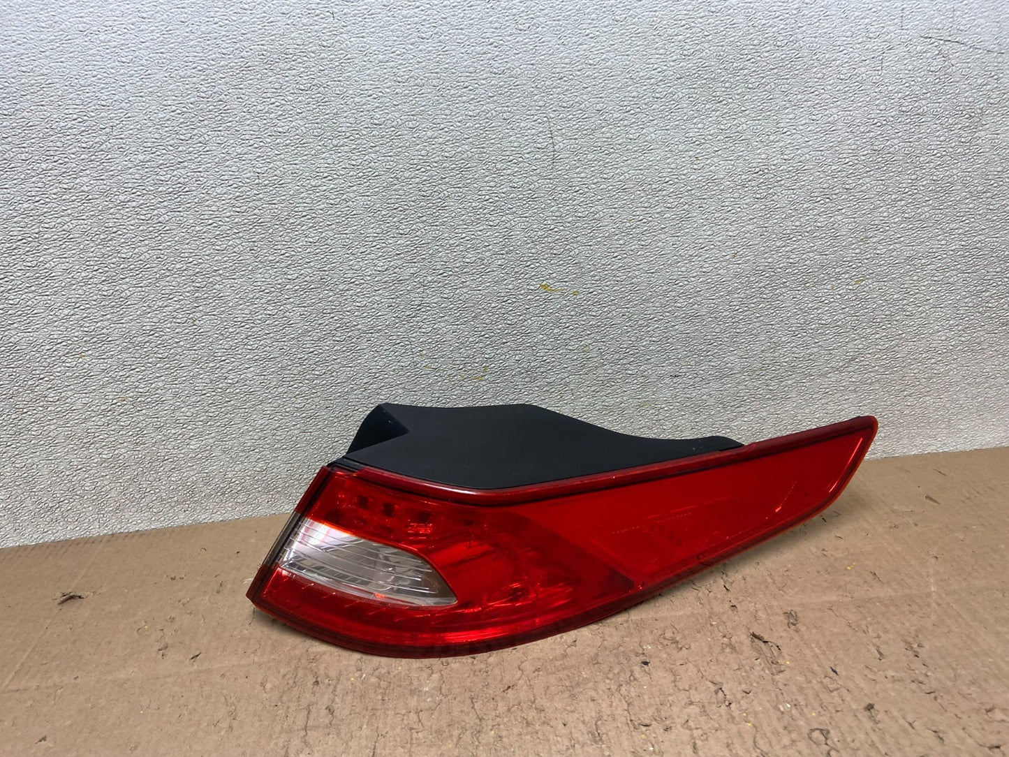 2011 2012 2013 Kia Optima Right Passenger RH Side LED Tail Light Y5030 DW0