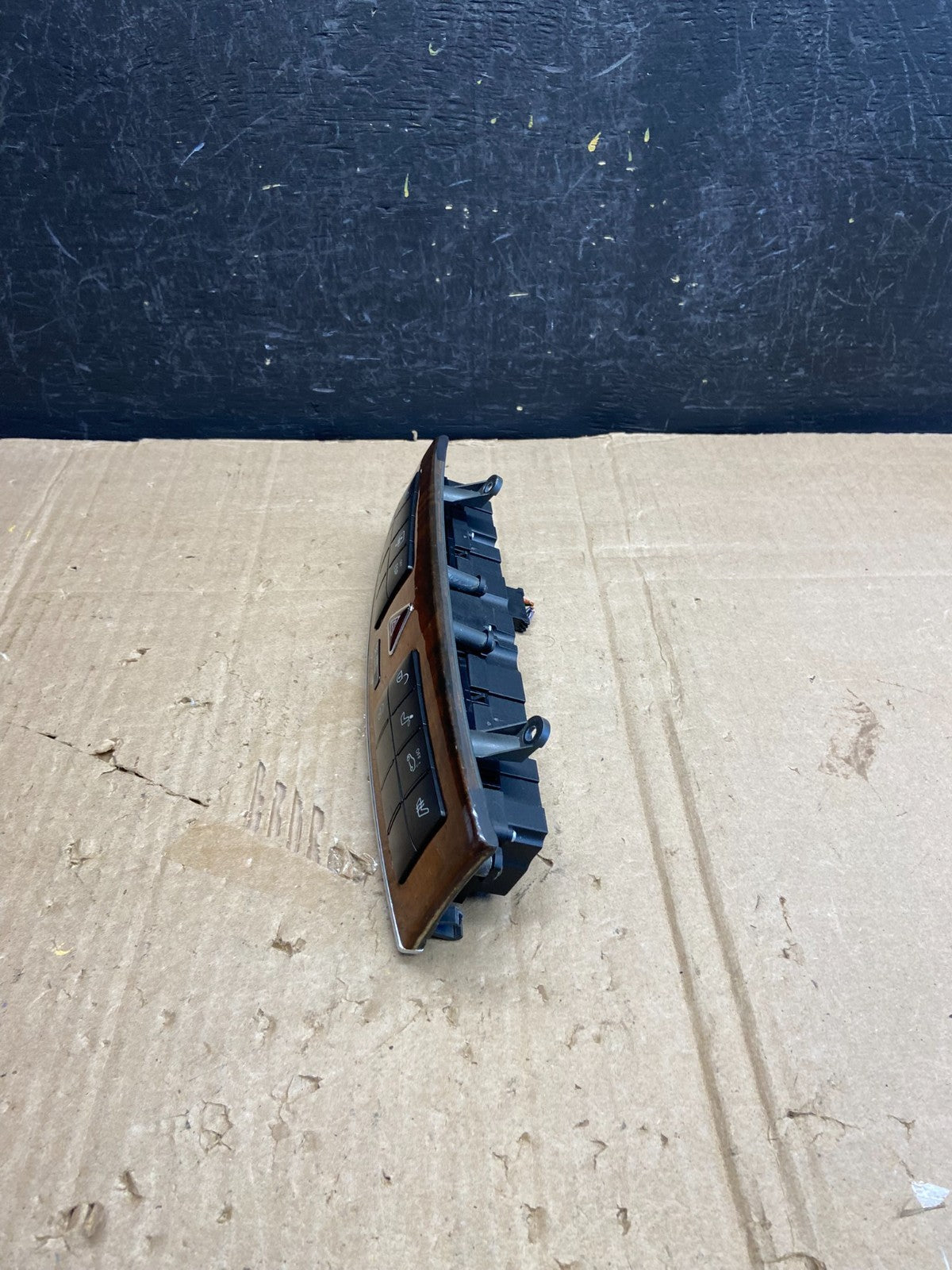 2005 - 2007 Mercedes C230 C240 Center Console Switch Control Unit ae1759 DG2