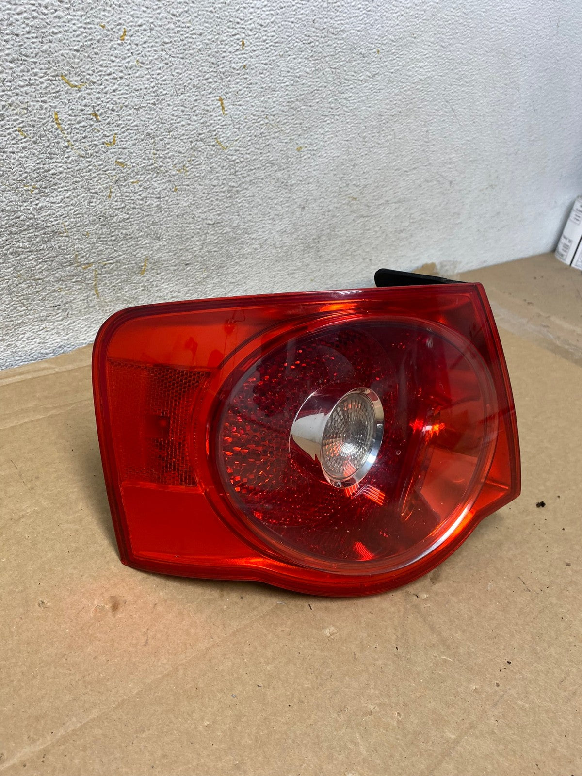 2005-2007 Volkswagen Jetta Sedan Left Driver Side Tail Light AH8204 LK2