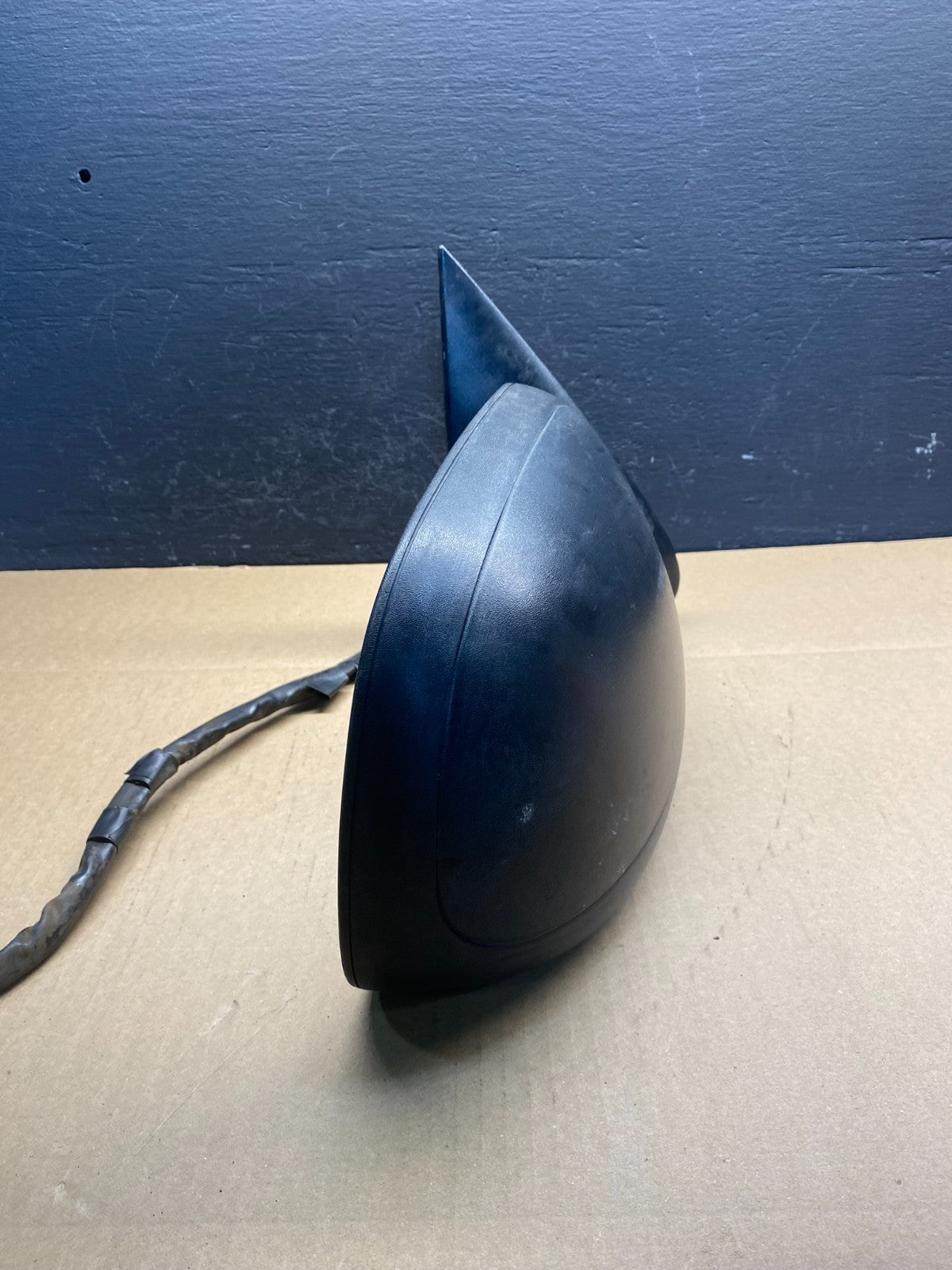 2003-2006 Chevrolet Tahoe Suburban Right Passenger Turn Door Mirror AC2436 MS10