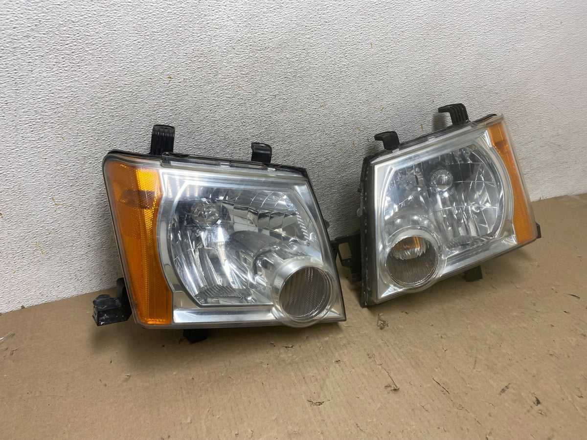 2005-2015 Nissan Xterra Driver Left+Right Side Set Headlights AH6919 DW1