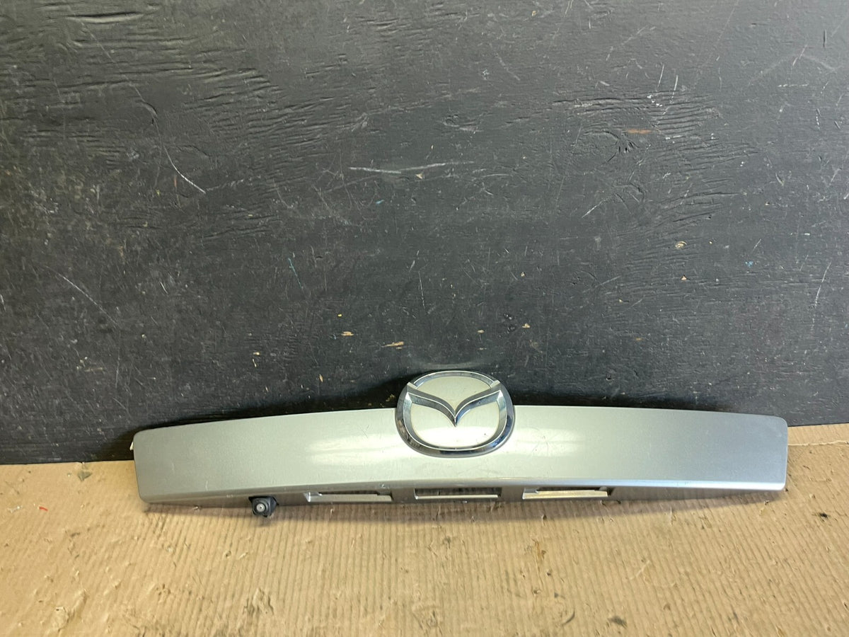 2007-2009 Mazda CX-9 Trunk Lid Garnish Panel Molding Trim Backup Camera M2944 DG0