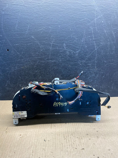 2002-2004 Nissan Xterra Frontier Cluster Speedometer Instrument AG9415 DW3