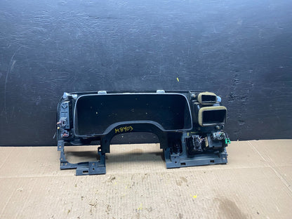 2003 to 2006  Lincoln Navigator Speedometer Dash Trim Bezel w Air Vent M8403 DG4
