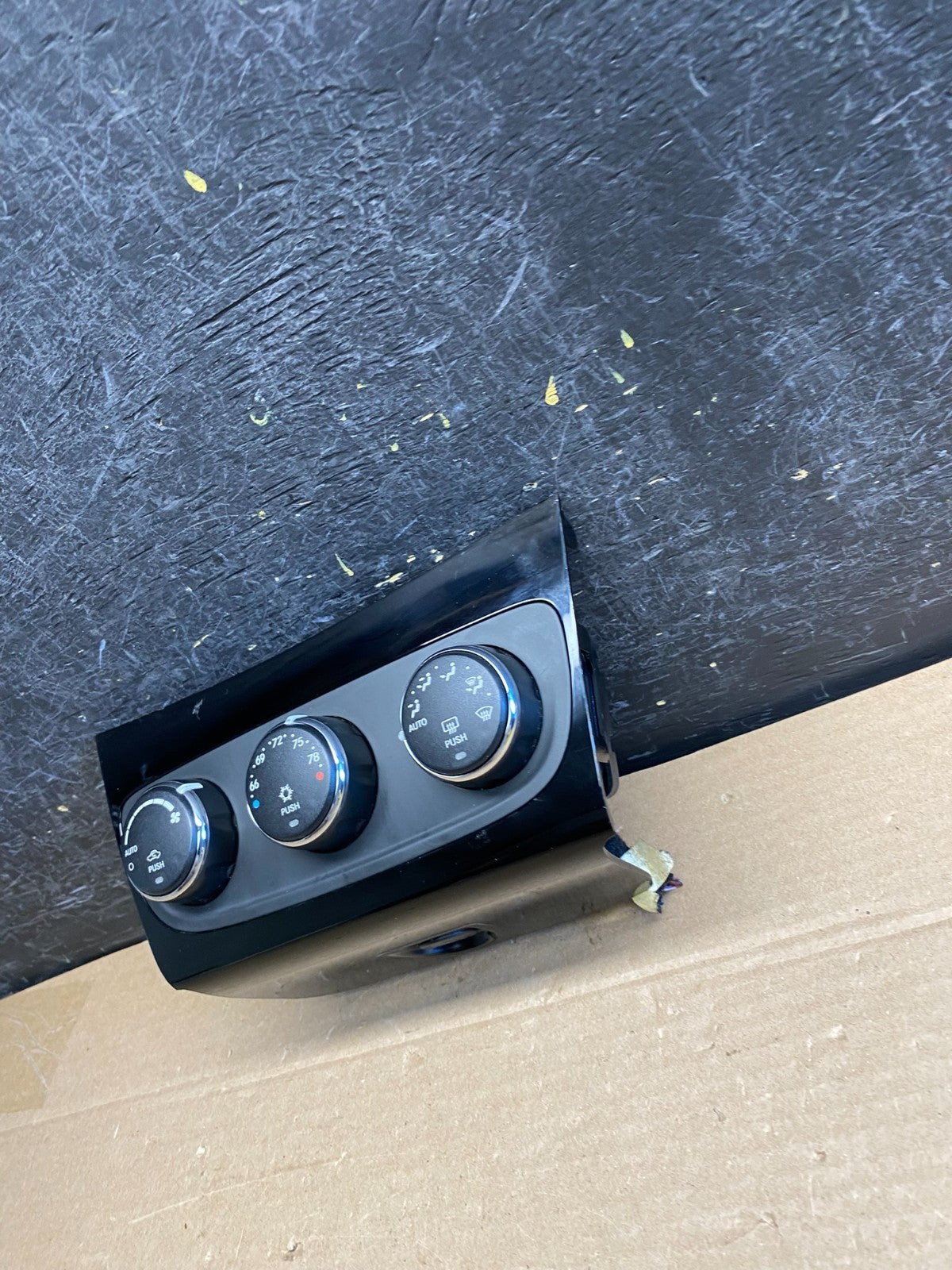 2011-2014 Chrysler 200 Heater AC Climate Switch Temperature Control AG5206 DG3