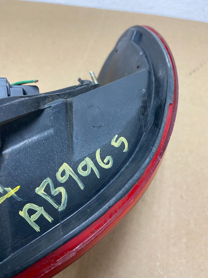 2000 - 2001 Infiniti i30 Left Driver Lh Side Tail Light Oem AB9965 DW9