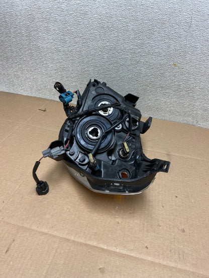 Halogen 2006 2007 2008 Honda Pilot Right Passenger RH Headlight TYC Y0940 DW7