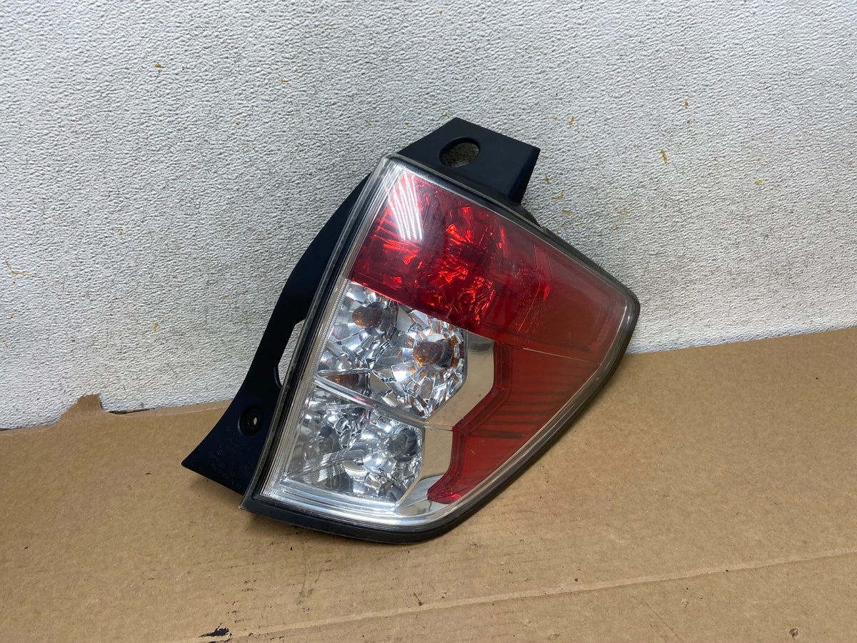2009-2013 Subaru Forester Right Passenger Rh Side Tail Light AH7760 LK0