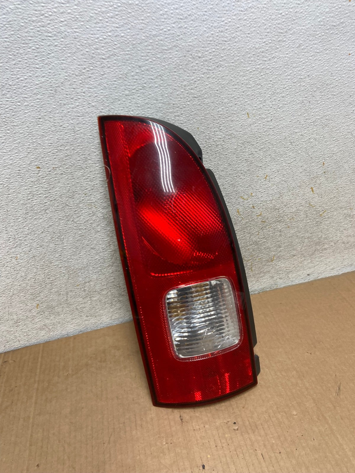 2001 to 2002 Nissan Quest Left Driver Side Tail Light AI8453 LK2