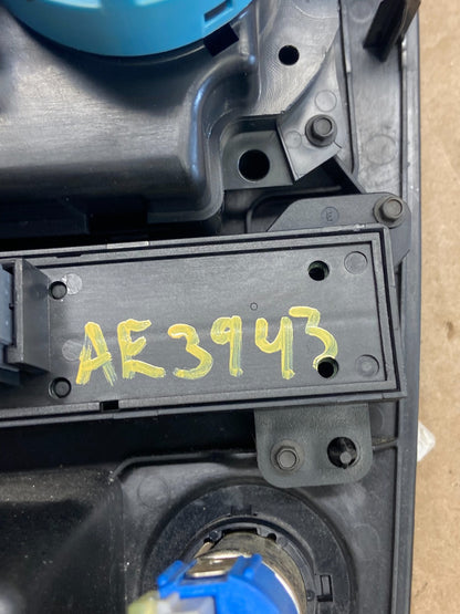 2005 to 2007 Jeep Commander Grand Cherokee A/C Climate Control Bezel AE3943 DG8
