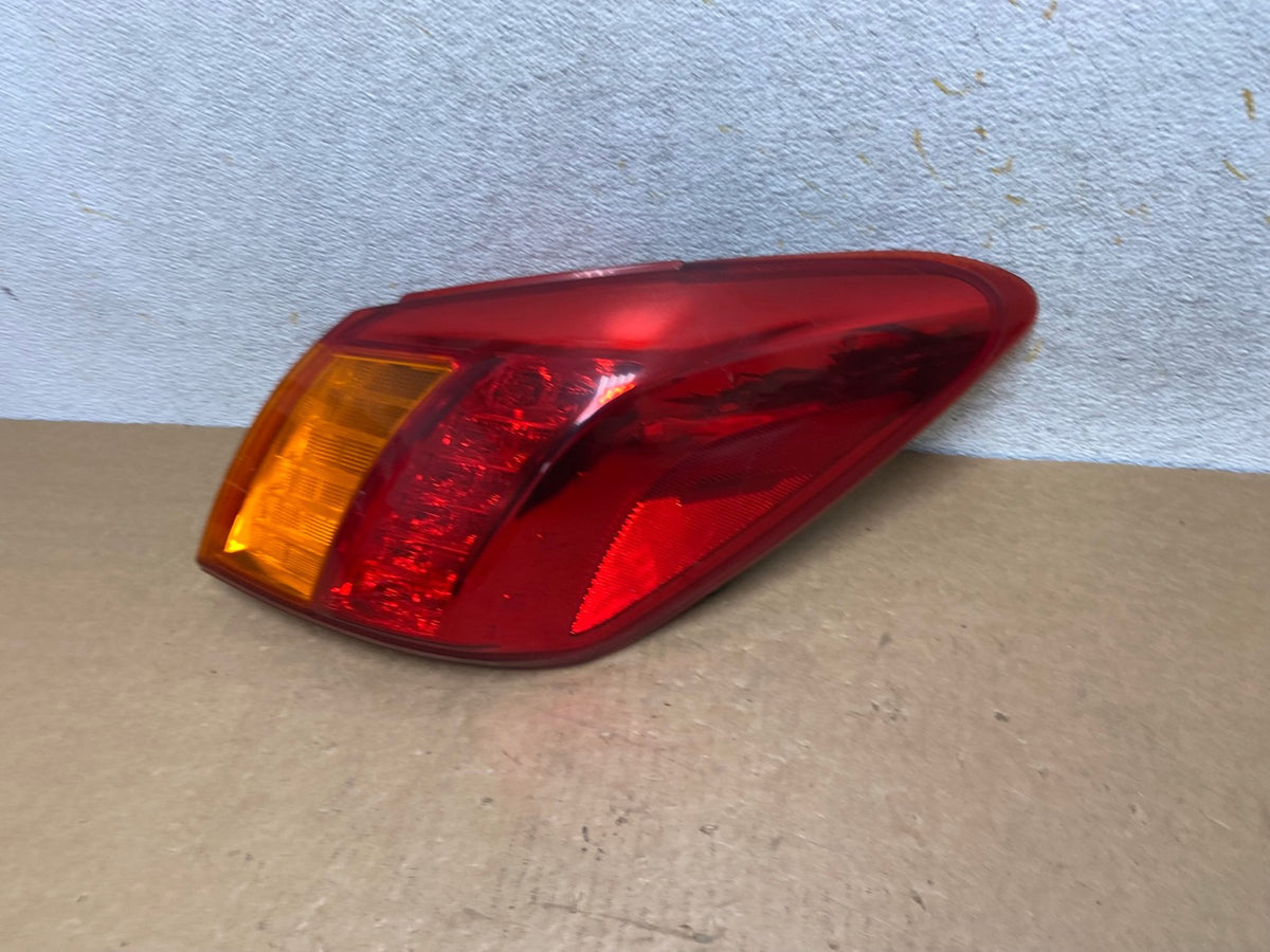 2009 2010 Nissan Murano Right Passenger Rh Side Tail Light AI3324 LK1