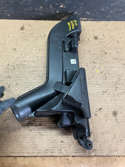 2007 to 2013 Nissan Altima 2.5L Air Duct Tube Resonator 16554-JA000 OEM S3712 DG7