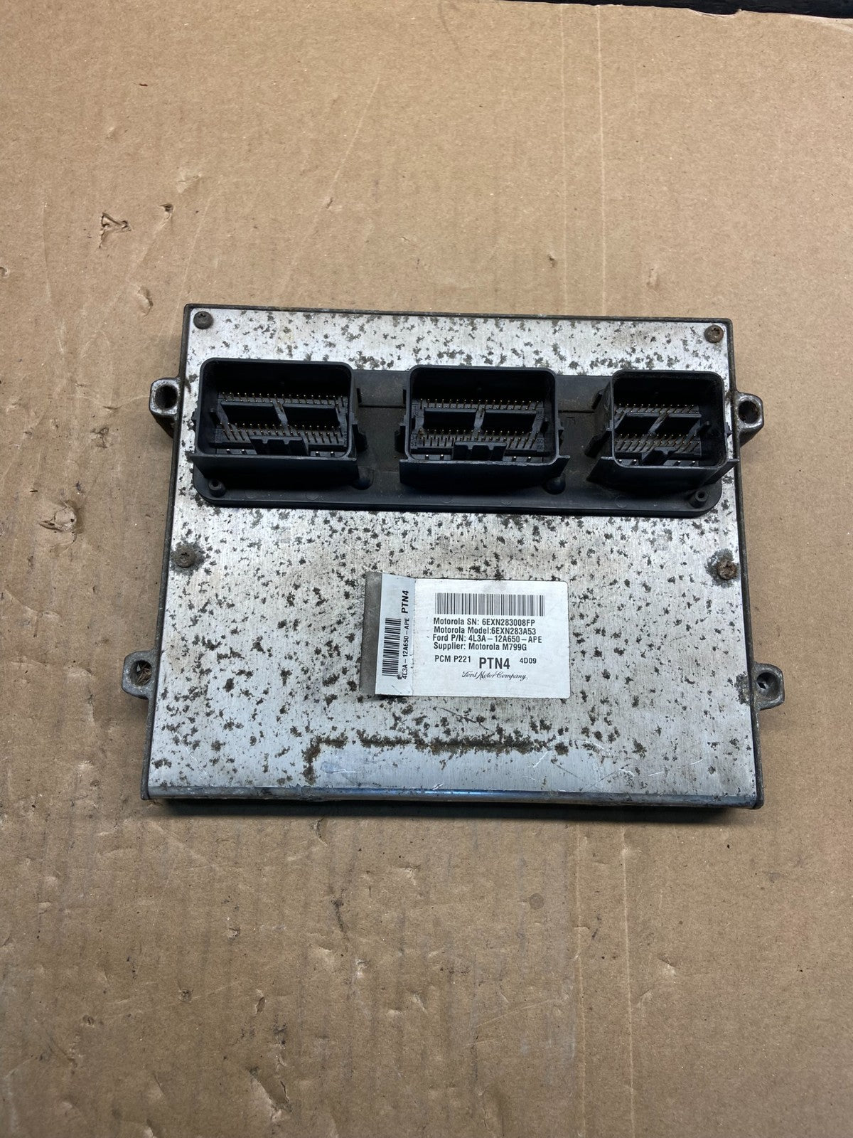 2004 Ford F-150 F150 5.4L Engine Control Unit ECU Computer Module AG1632 DW0