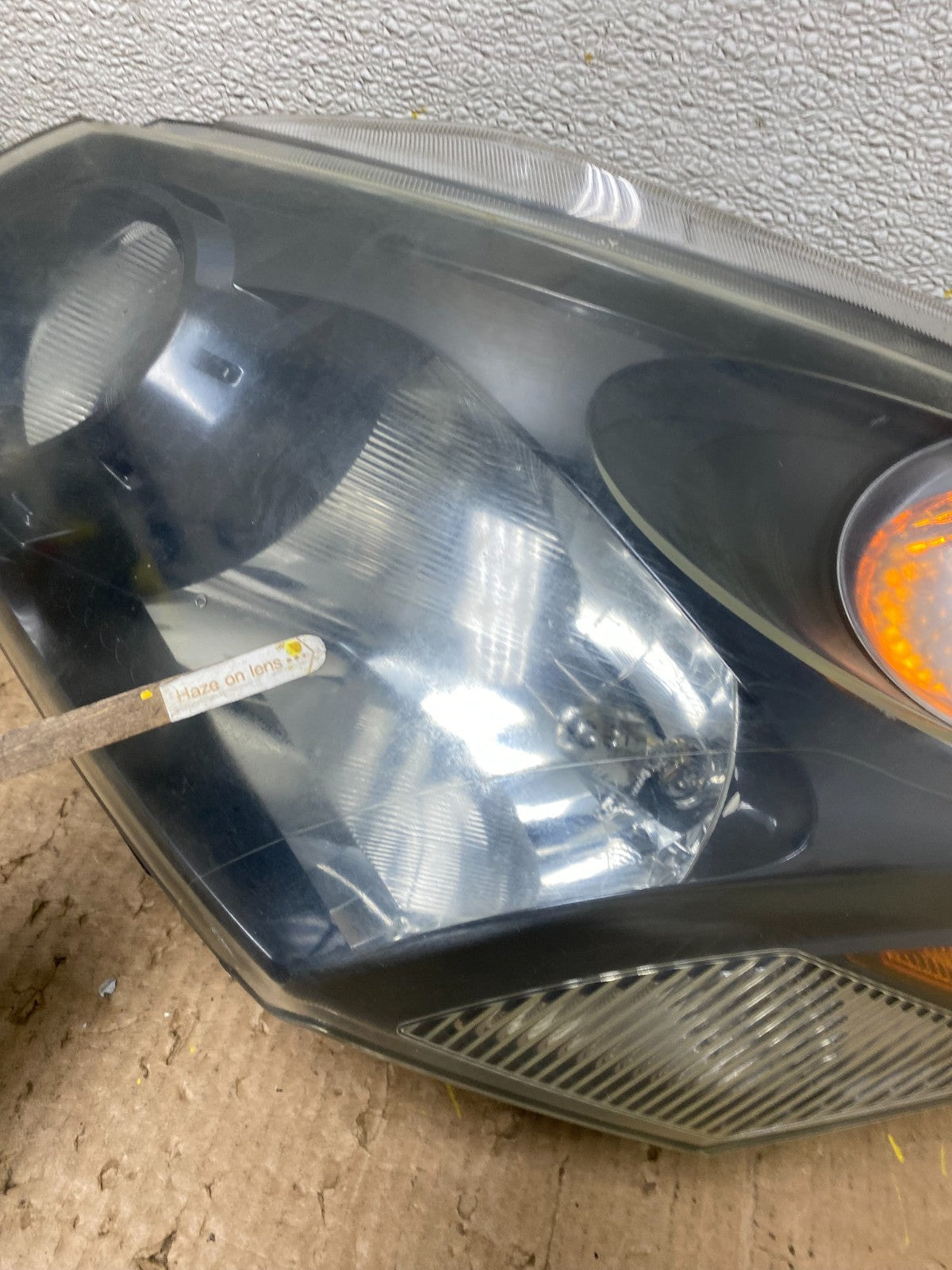 2004 to 2009 Nissan Quest Left+Right Side Black Headlights W8358 DW8