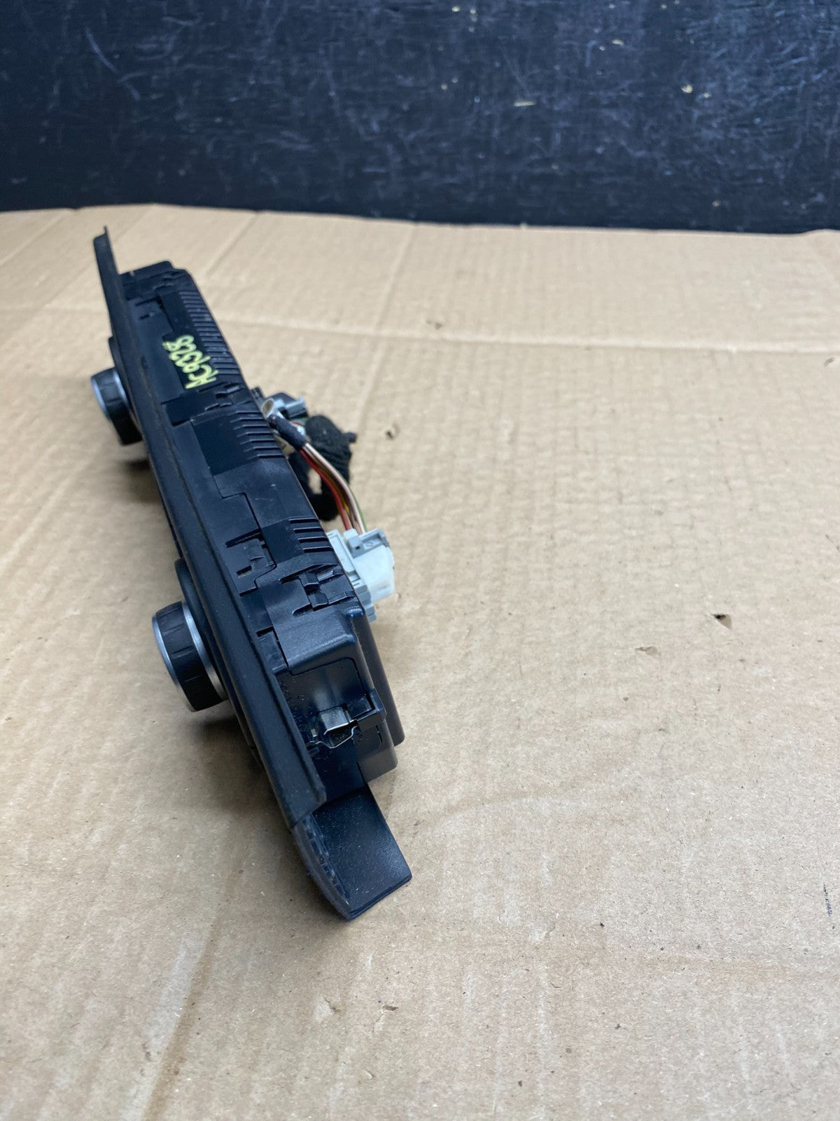 2007 - 2011 Bmw E90 E92 320i 328i A/C Heater Climate Control Panel AC9328 DG2