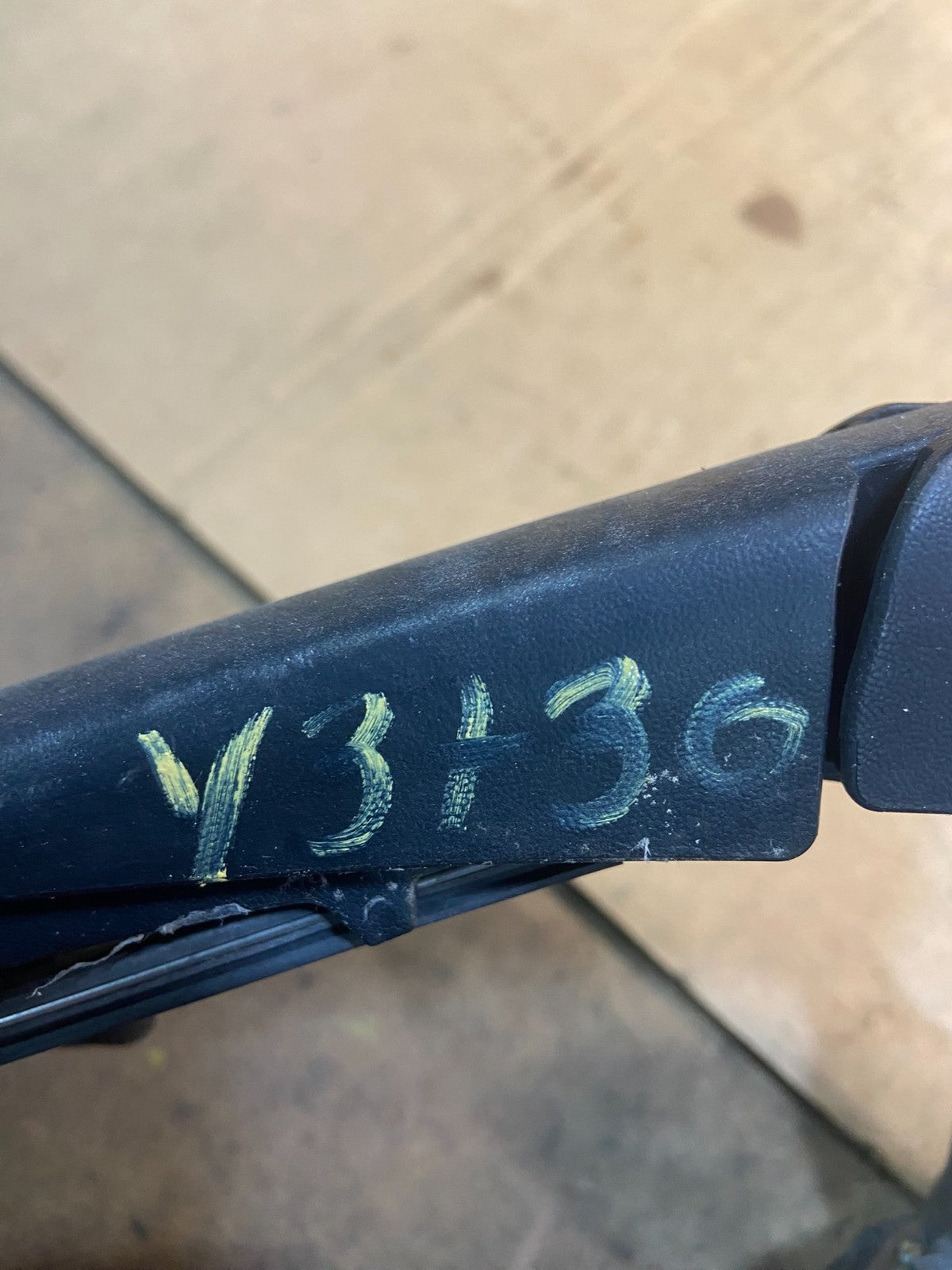 2008 to 2014 Scion xD Rear Wiper Motor OEM y3730 DG7