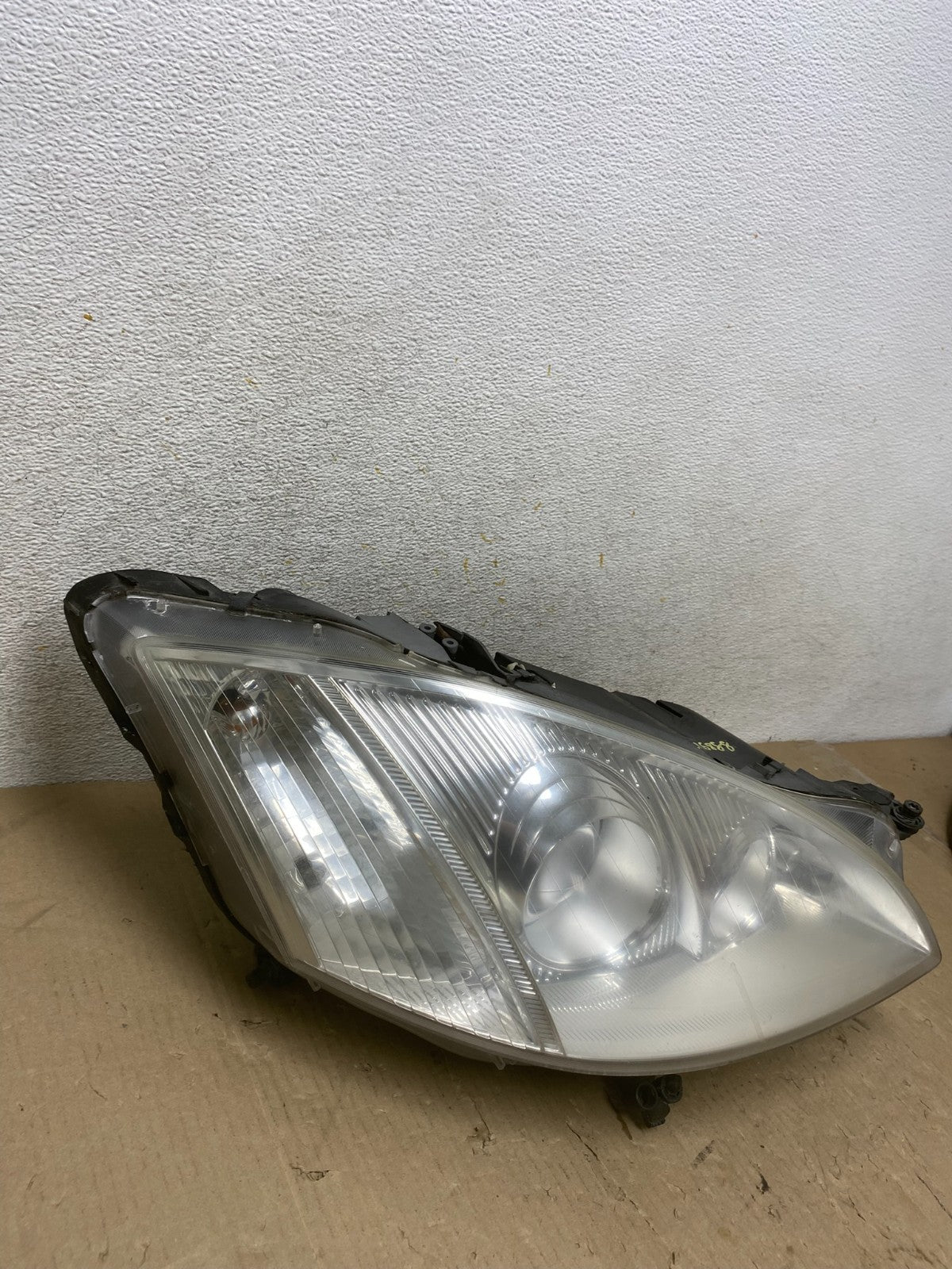 Xenon HID 2007 to 2009 Mercedes S-Class Right Passenger Rh Headlight AH6888 DW2