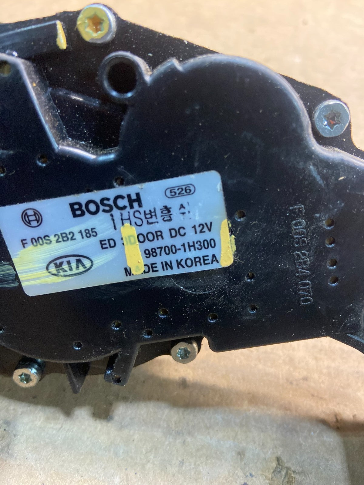 2010 - 2015 Hyundai Tucson Rear Glass Windshield Wiper Motor AA0660 DG6