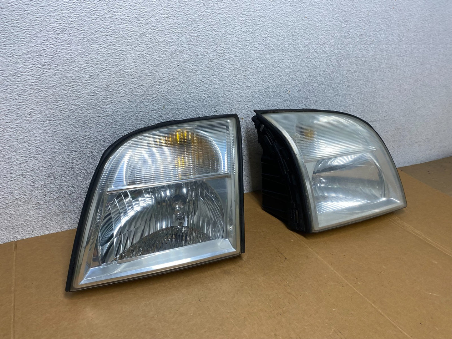 2006-2010 Mercury Mountaineer Left+Right Side Halogen Headlights AD8935 DW2