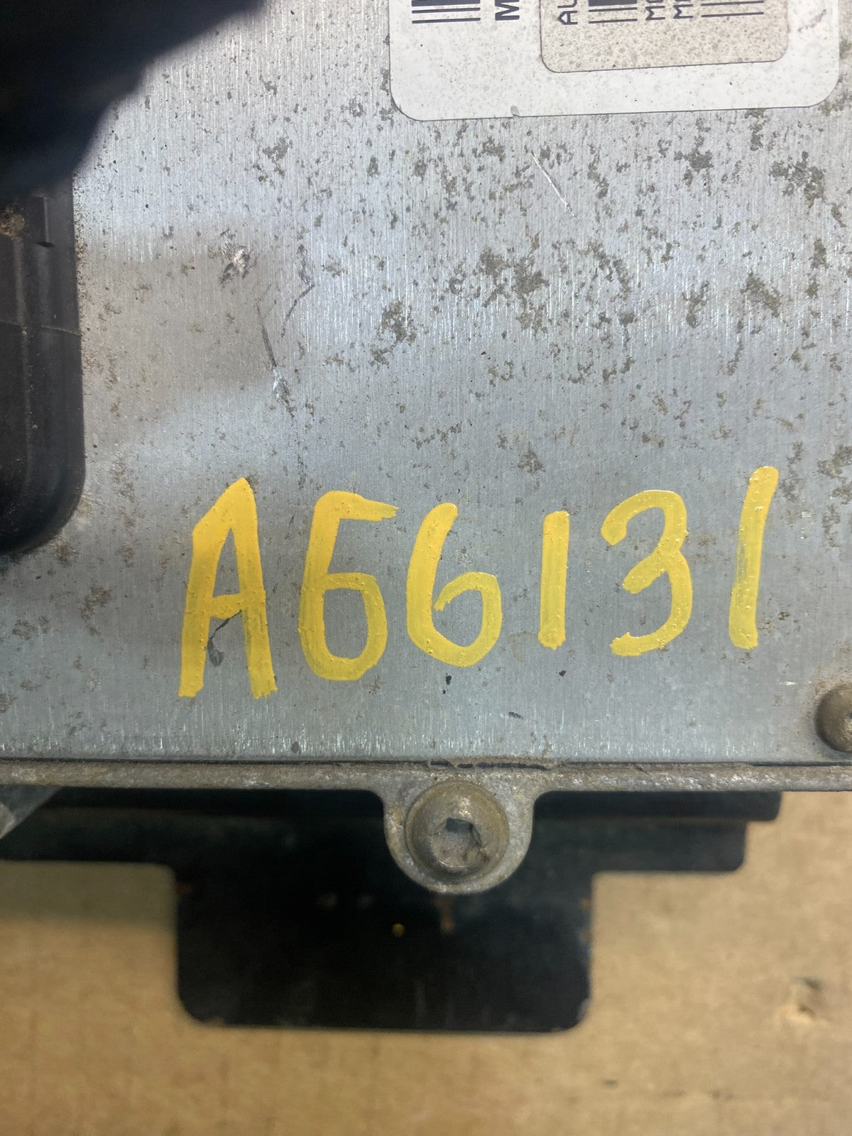 2003 Jeep Liberty 3.7L Engine ECU Computer Module p56044195ag AG6131 DG3