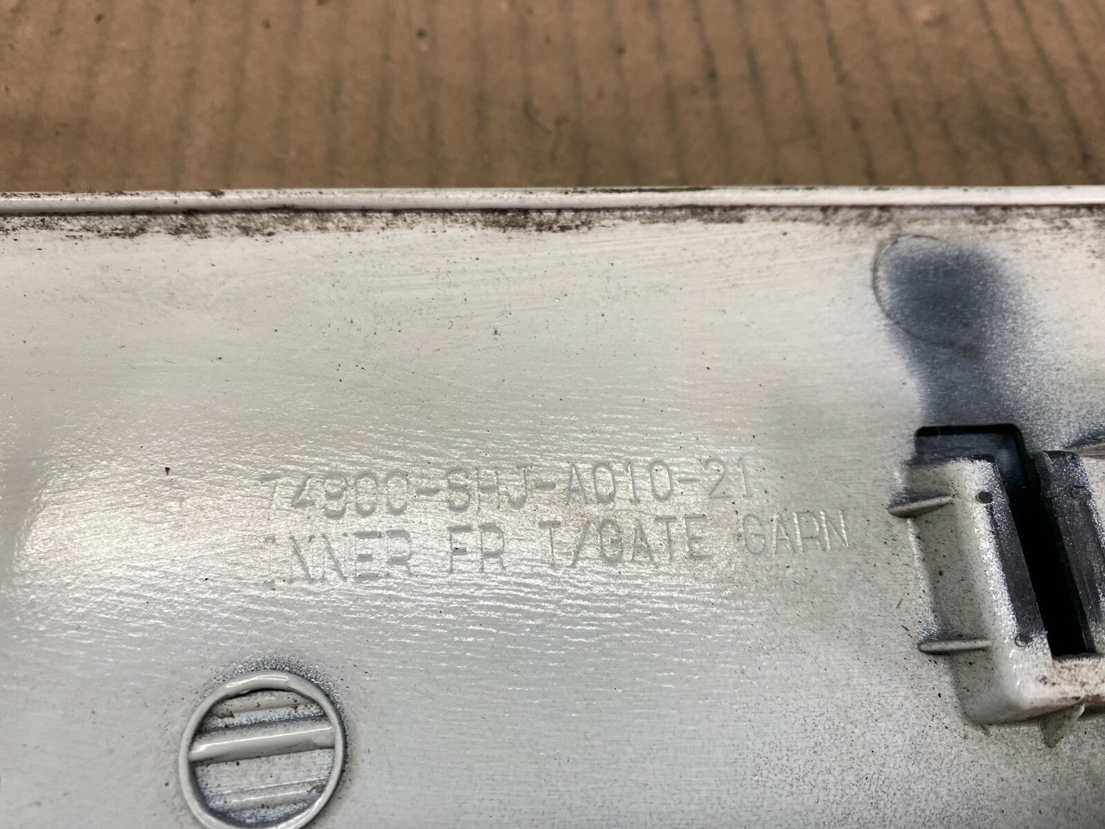 2005 2006 2007 Honda Odyssey Rear Trunk Spoiler Gate Oem C9733 DG10