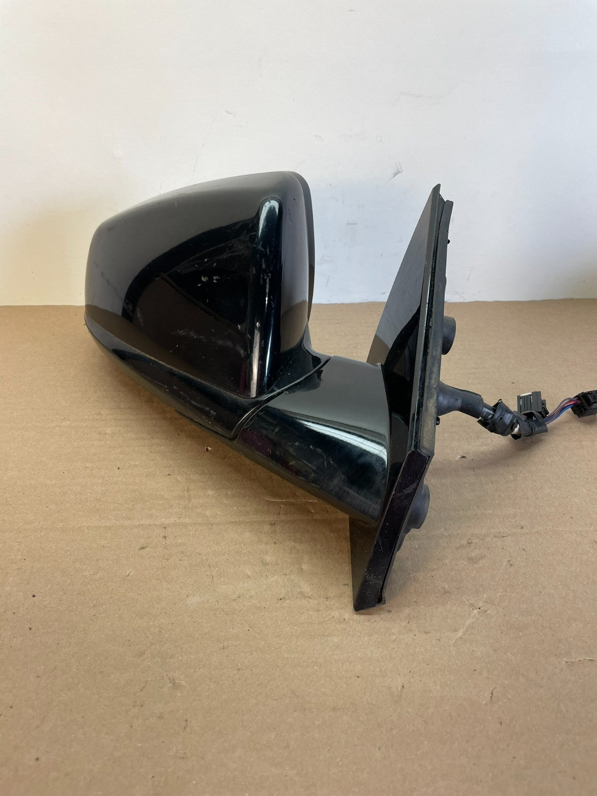 2010 to 2015 Cadillac SRX Right Passenger Rh Side Door Mirror af5665 DG1