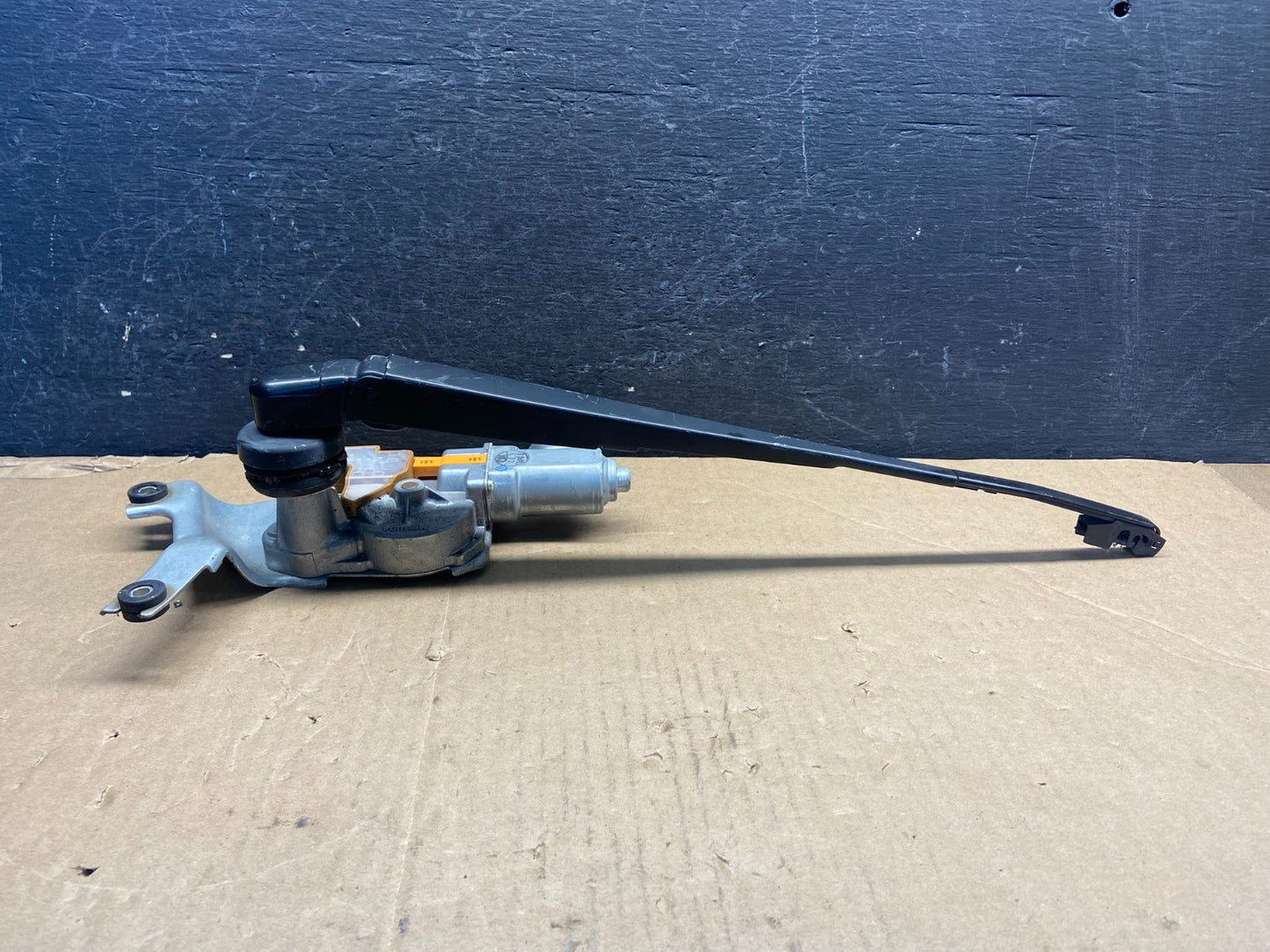 2012 to 2015 Honda Crosstour Rear Wiper Motor AF9160 PS3