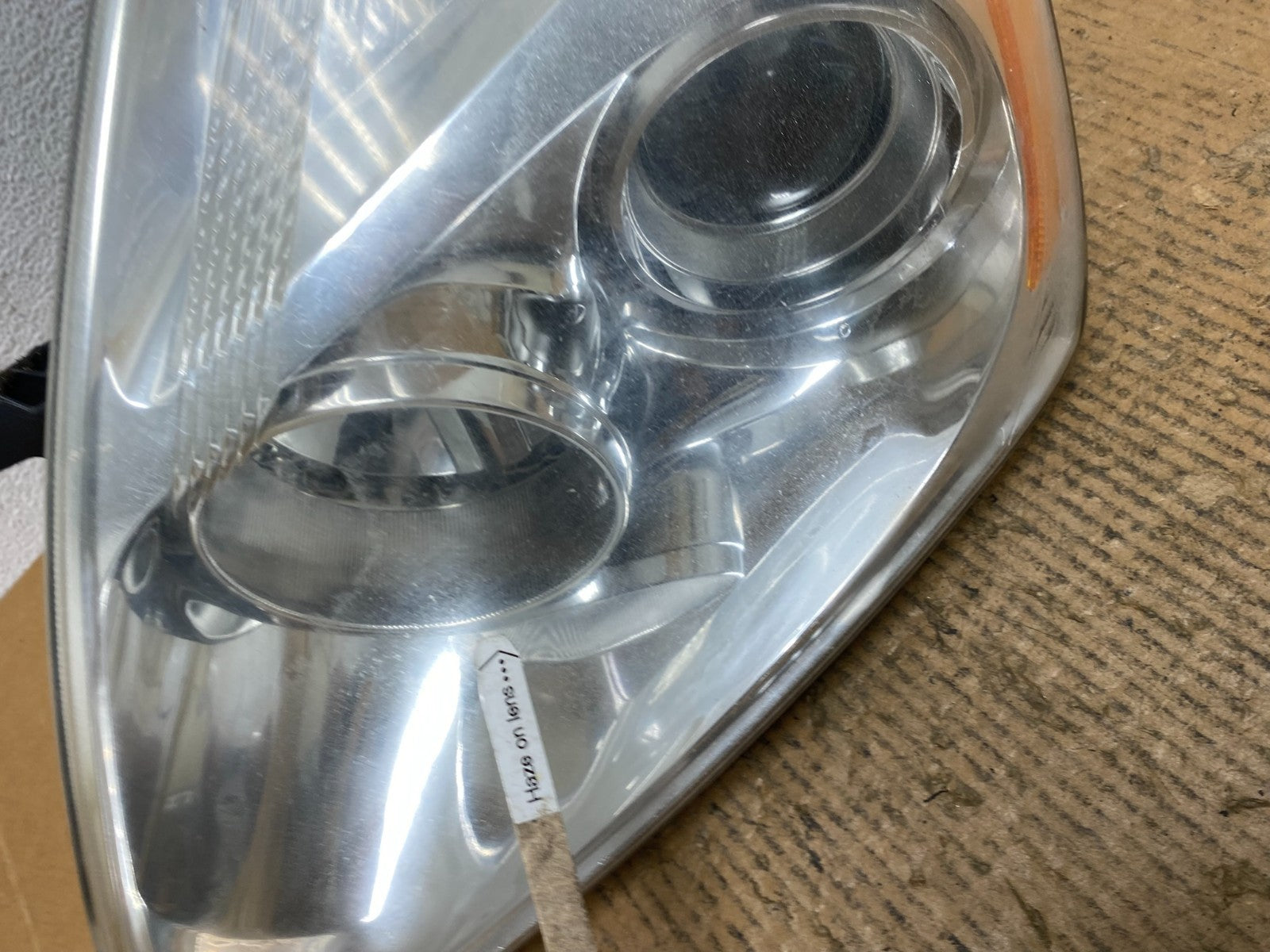 2008-2012 Kia Sedona Left Driver Lh Side Headlight Halogen AE1471 DW5