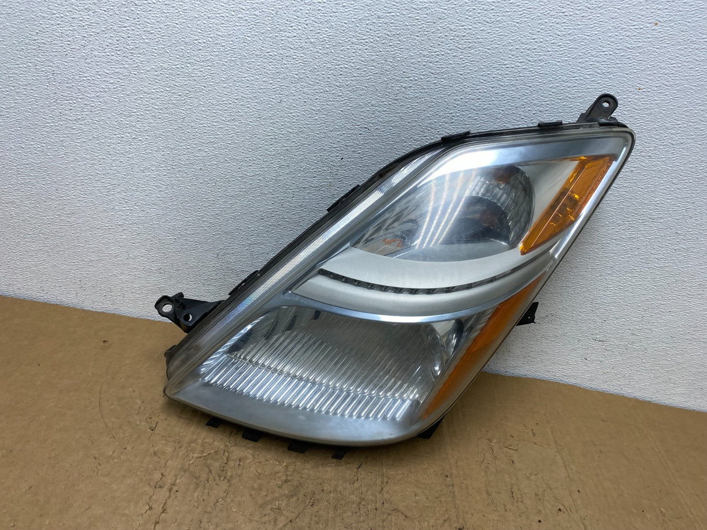 2006-2009 Toyota Prius Left Driver LH Side Blue Headlight Xenon Hid AD0559 DW0