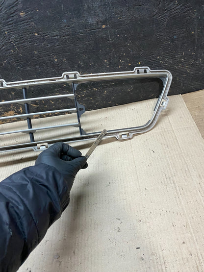 2009 to 2012 Lincoln MKS Front Lower Grille Grill Oem X2882 DG3