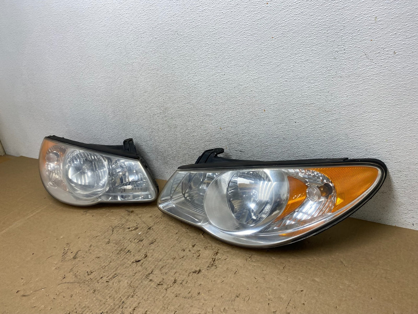 2007 2008 2009 2010 Hyundai Elantra Left+Right Side Headlights AF8417 DW1