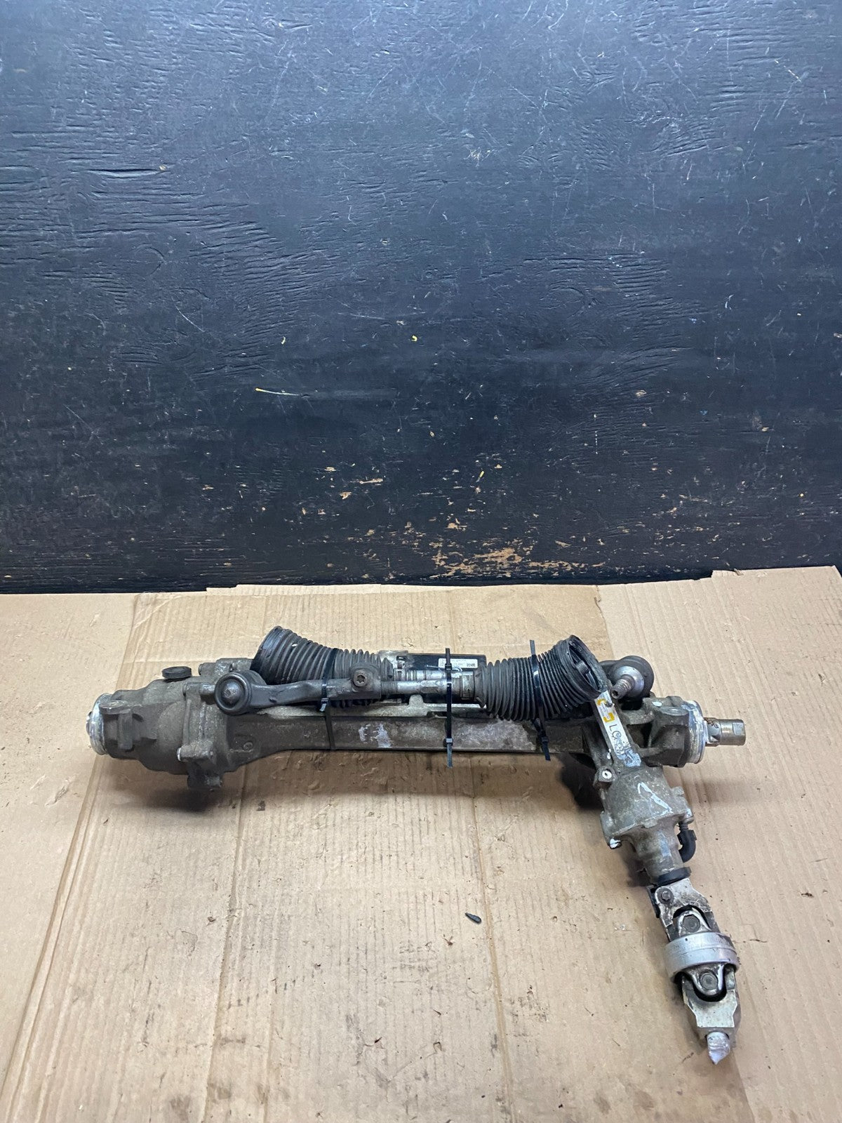 2013-2015 BMW 328XI Power Steering Rack Pinion 6864975 V3407 PS4