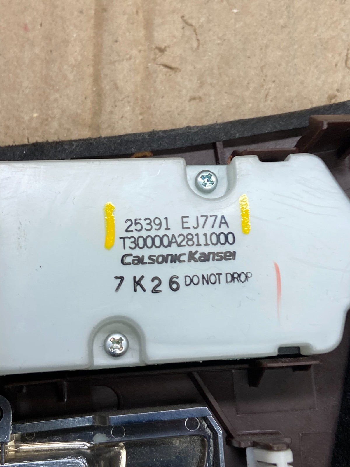 2008 2009 2010 Infiniti M35 Radio Clock Control Panel Plate x5759 DG5