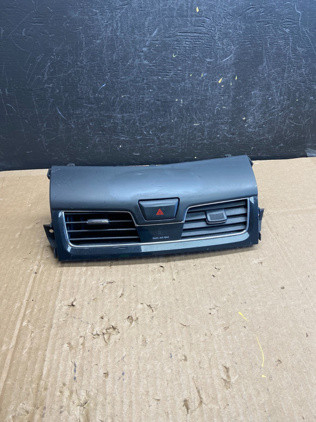 2013-2015 Nissan Altima Center Dash Vents Ac Air Vent Trim Panel Bezel AD2274 DG0