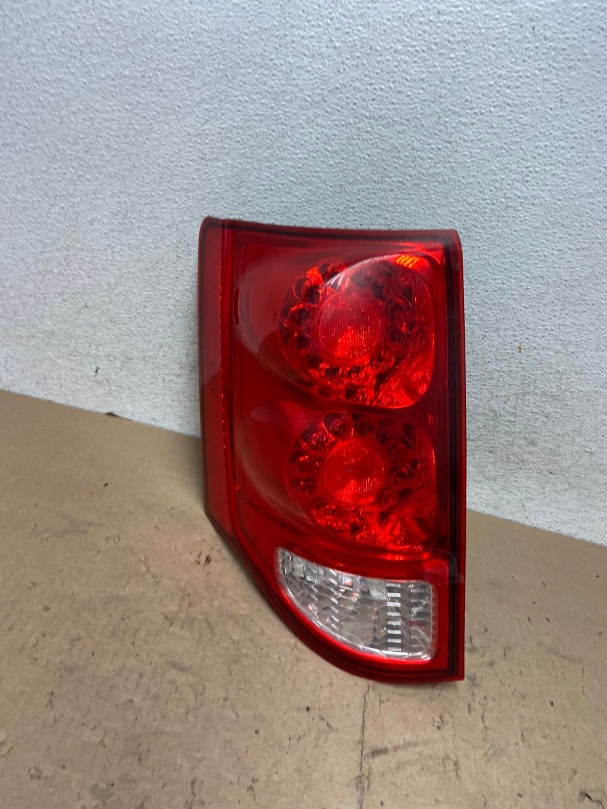 2011 to 2018 Dodge Grand Caravan Left Driver Tail Light Led AG5691 LK0